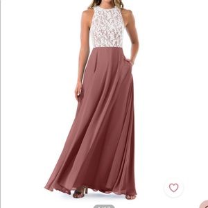 Beautiful and comfy bridesmaids dress WITH POCKETS! Azazie size 4.